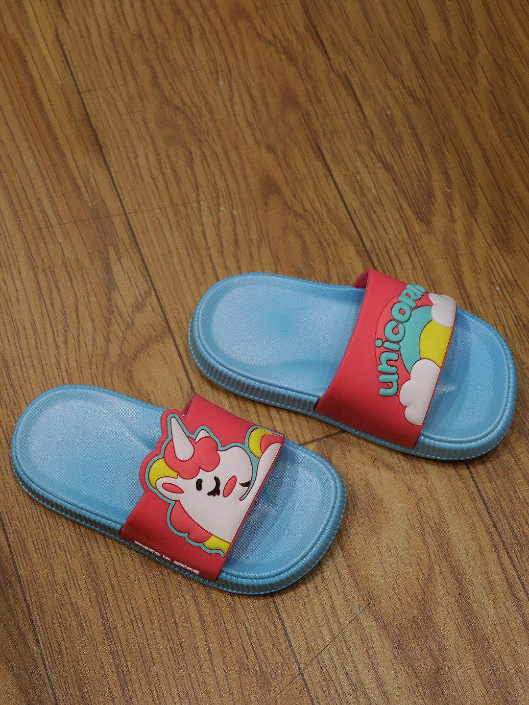 feetwell flip flops