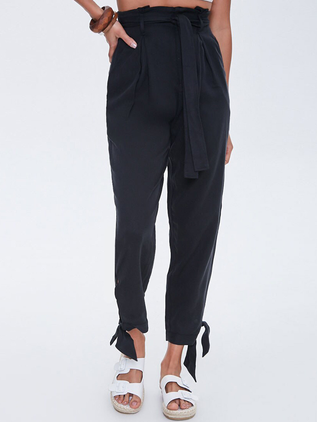 Buy FOREVER 21 Women Black Pleated Trousers - Trousers for Women 14787294 | Myntra