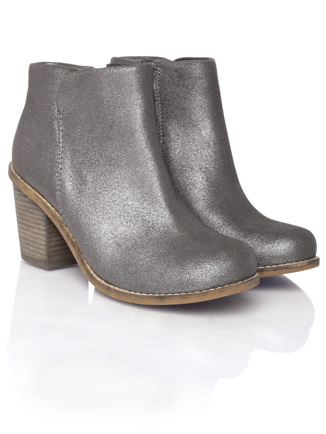 clarks ladies grey boots