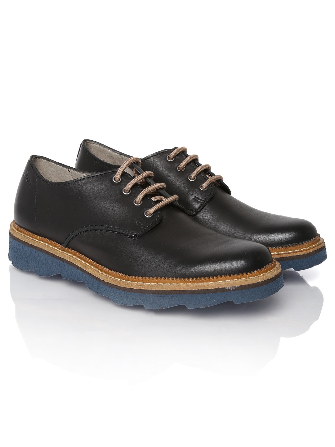 clarks mens black leather shoes