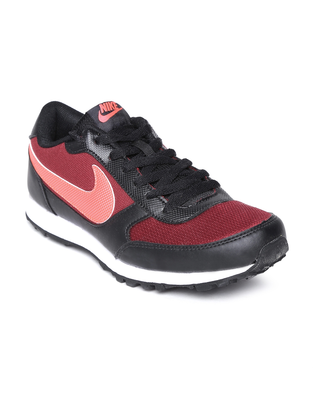 gray and maroon nike shoes
