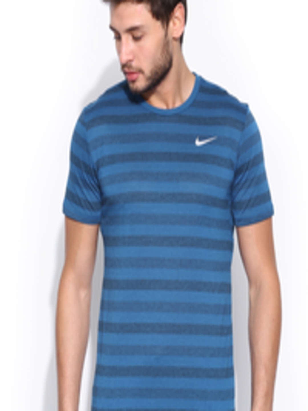 Buy Nike Men Blue Striped Running T Shirt - Tshirts for Men 655544 | Myntra