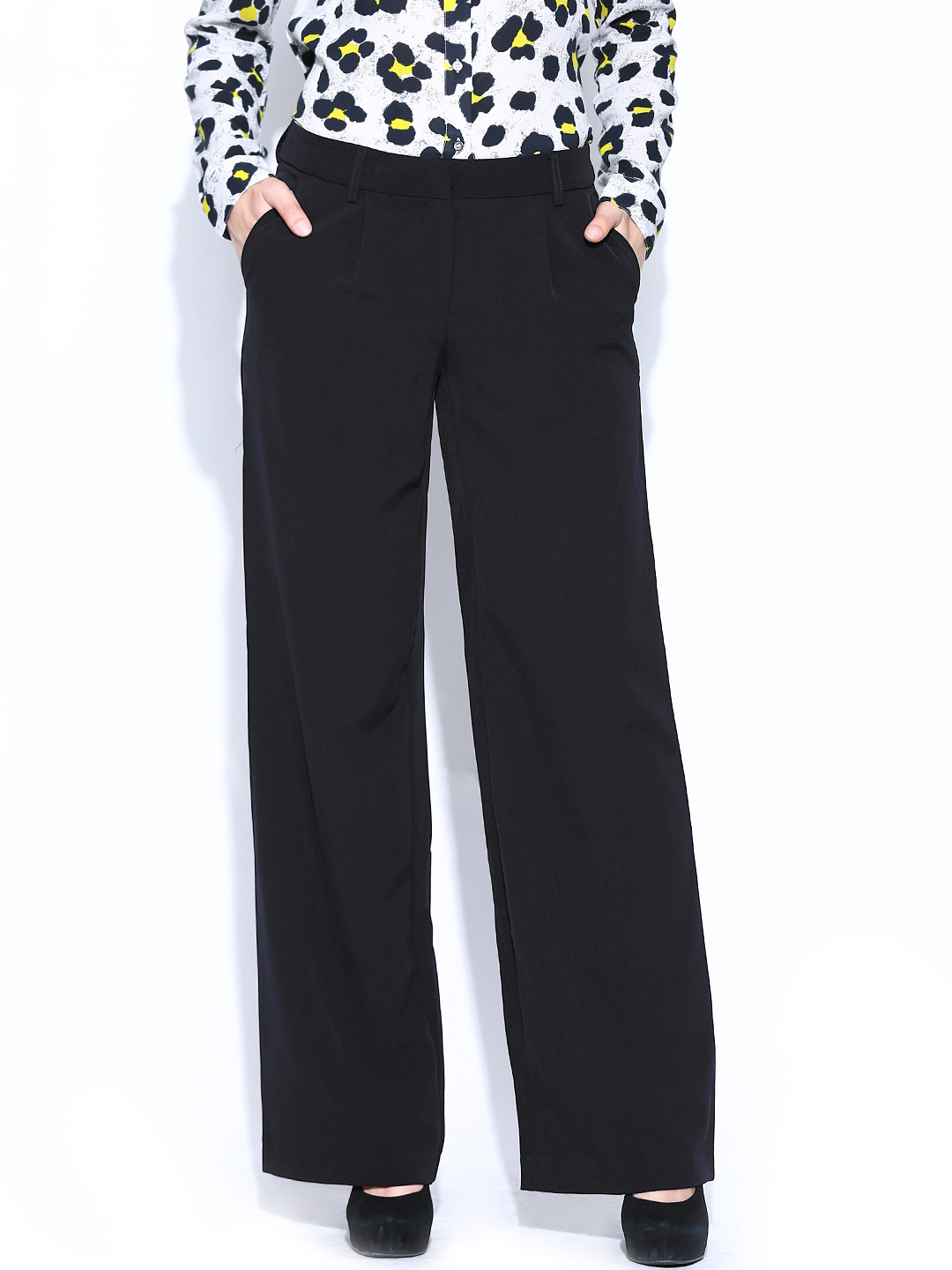 Buy Vero Moda Women Black Trousers Trousers for Women 659865 Myntra