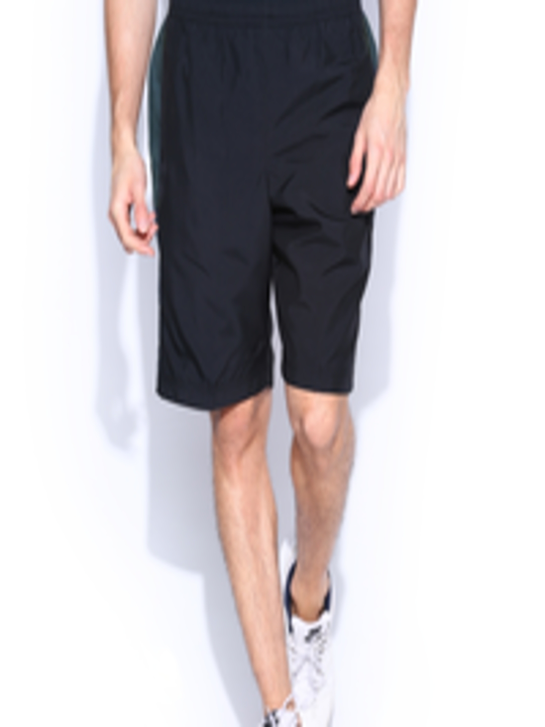 Buy Nike Men Black Relaxed Fit AS Season Shorts - Shorts for Men 715713 ...