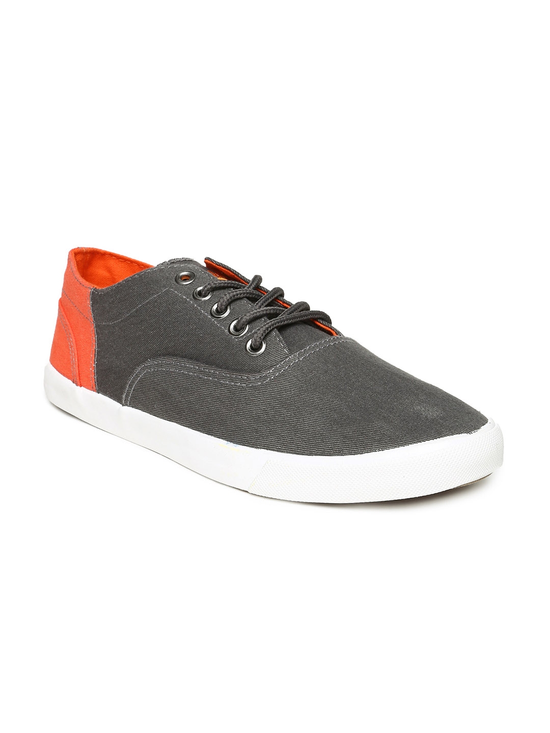 Buy Roadster Men Grey Casual Shoes Casual Shoes For Men 744754 Myntra 5595