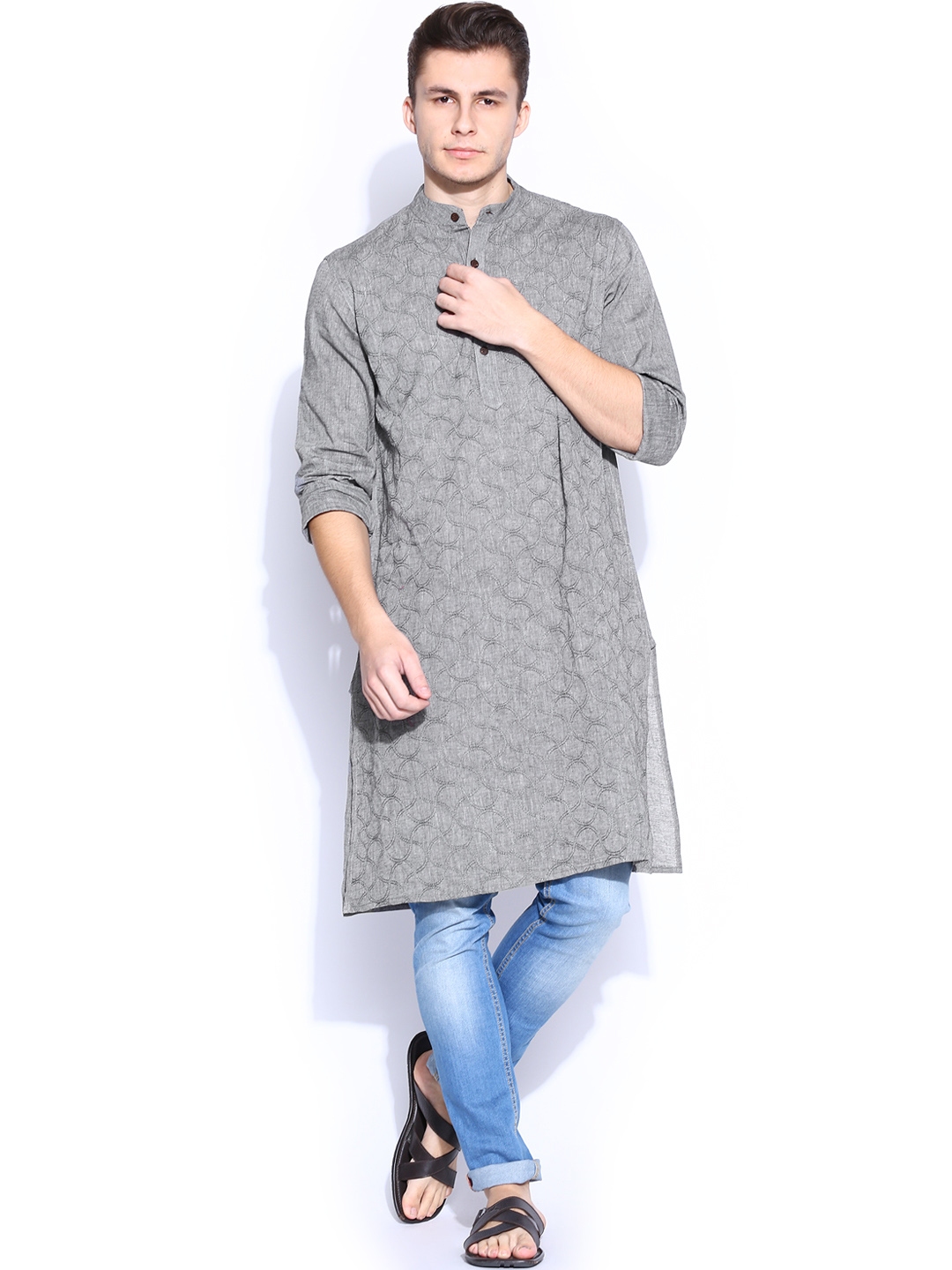chikankari kurta myntra