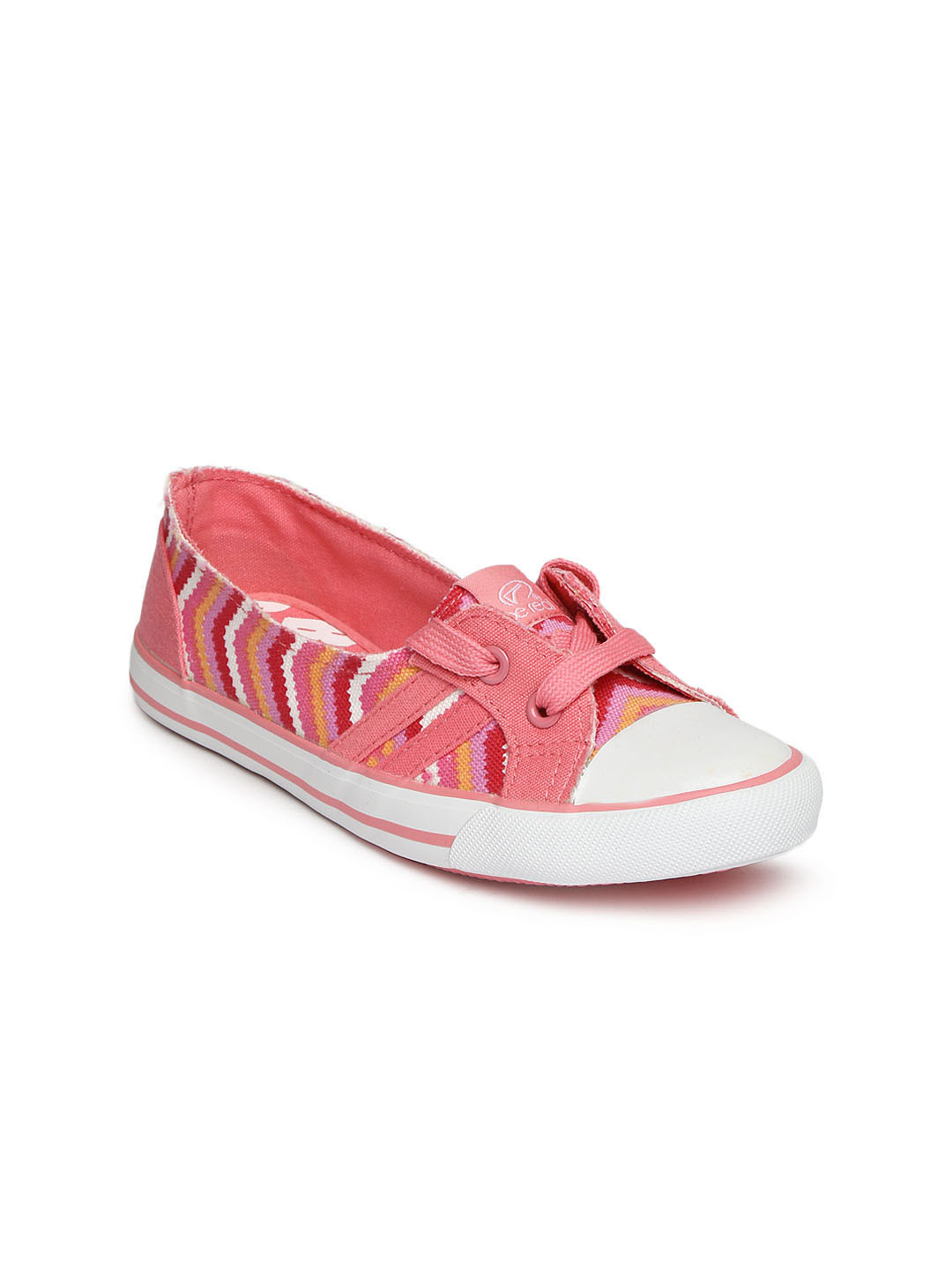 myntra canvas shoes