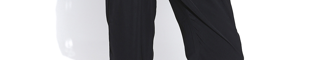 Buy Vero Moda Black Pleated Trousers - Trousers for Women 948546 | Myntra