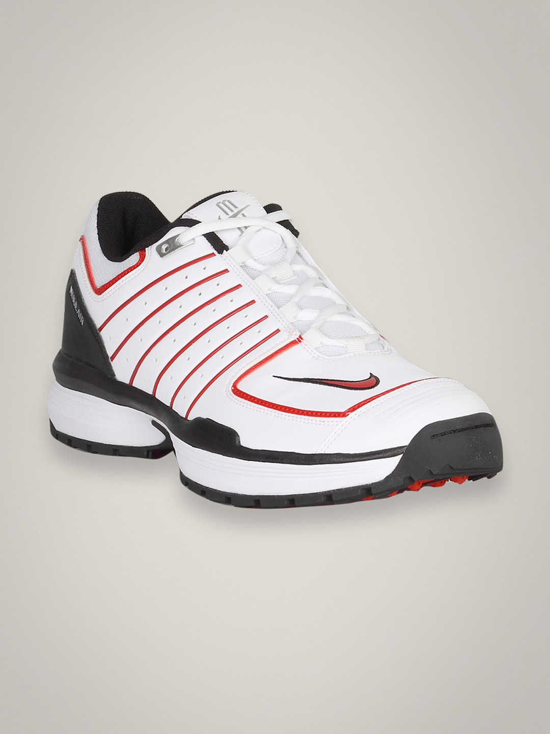 Buy Nike Men White Cricket Shoes Sports Shoes for Men 1637 Myntra
