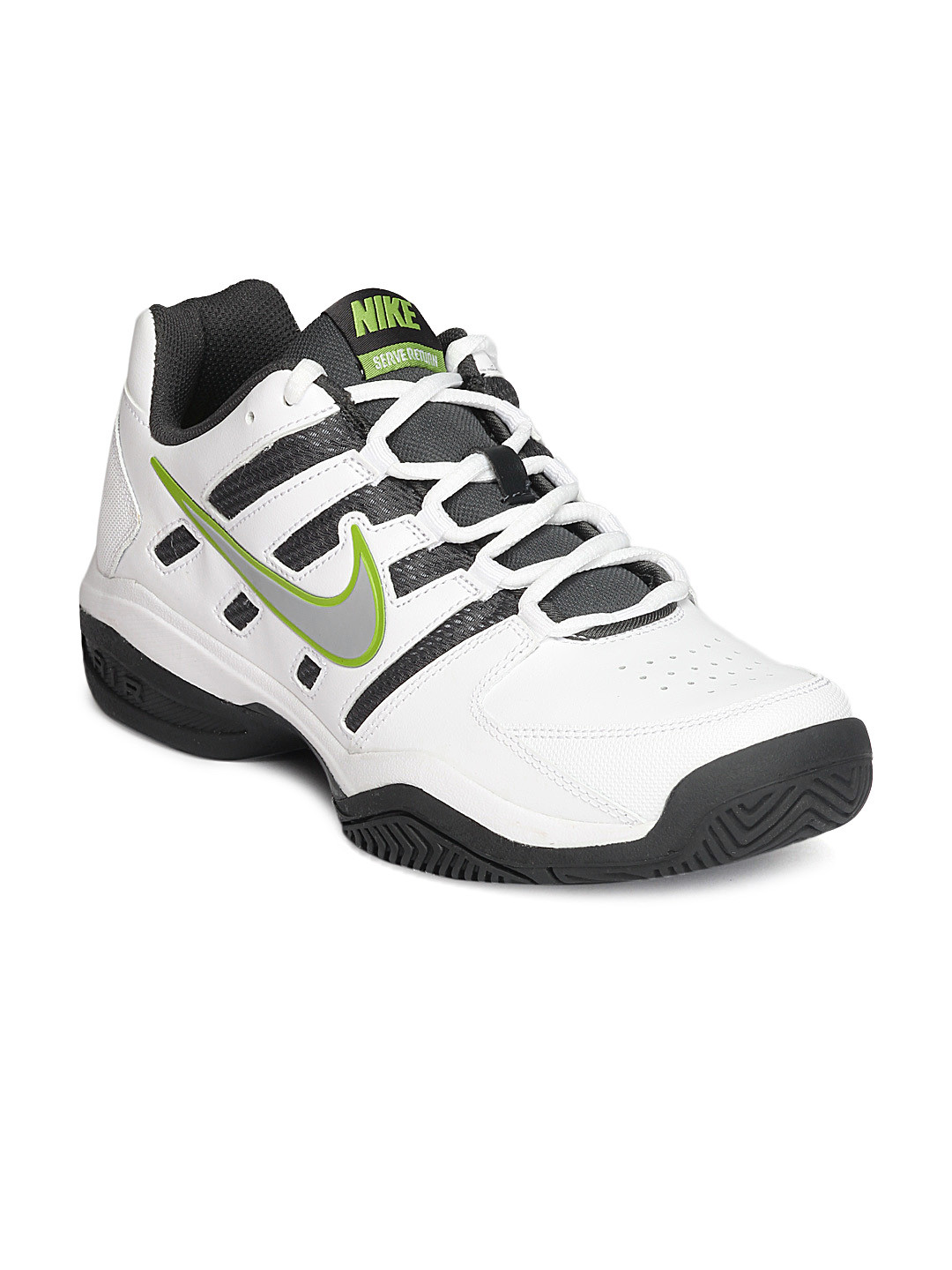mens white nike athletic shoes