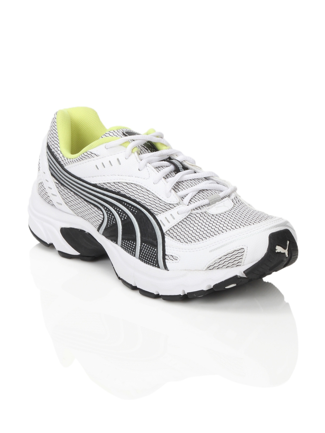 Buy Puma Men White Axis Sports Shoes - Sports Shoes for Men 33820 | Myntra