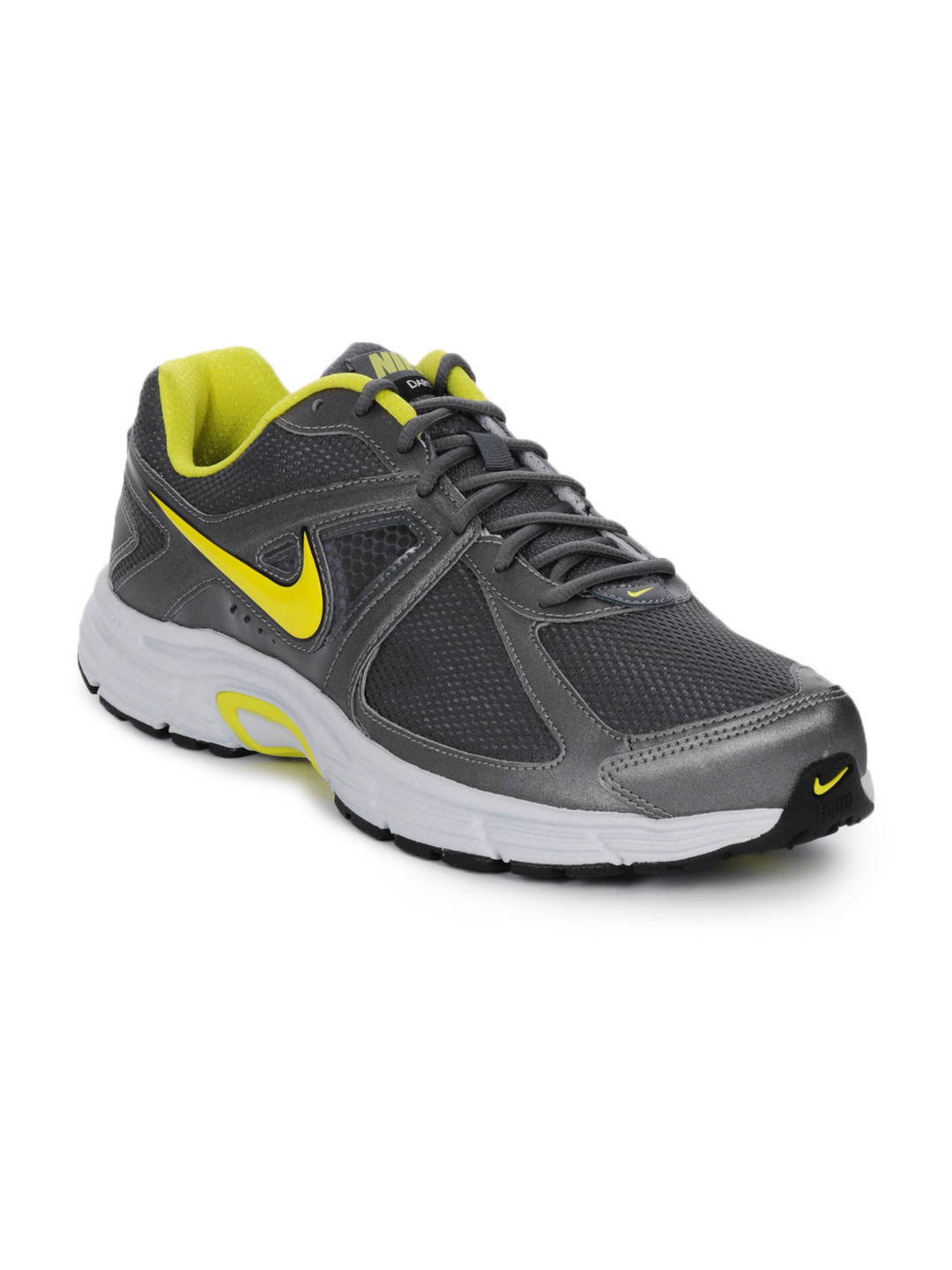 mens nike dart 9
