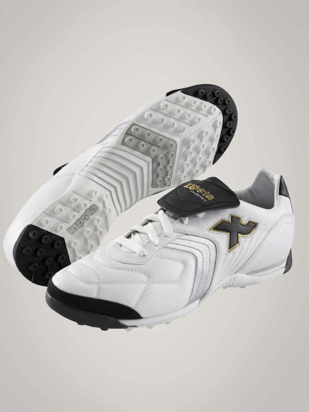 Buy Kipsta Calcetto 5 Sr White Sports Shoes for Men 5358 Myntra