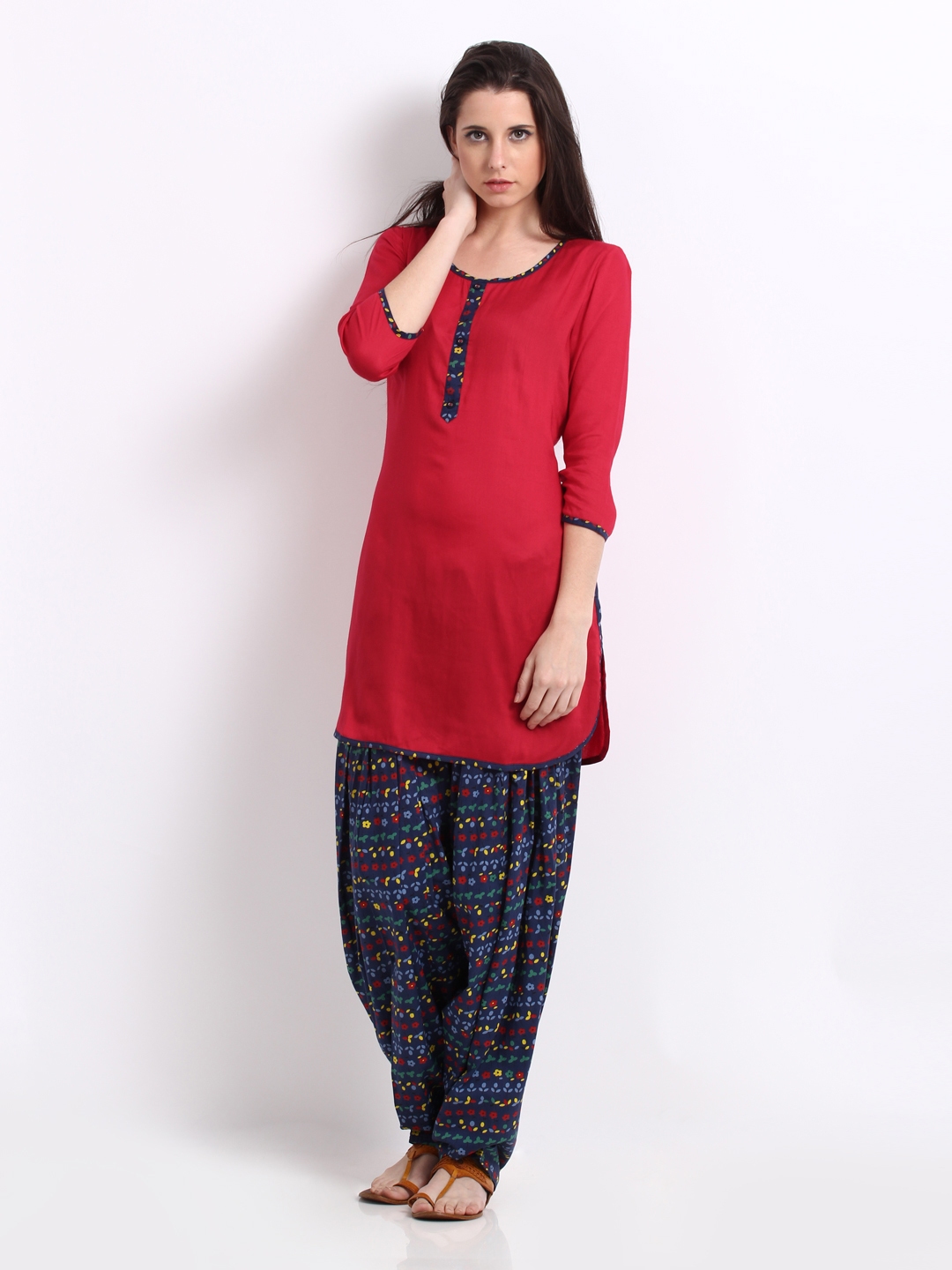 Buy Ayaany Women Red & Blue Printed Patiala & Kurta Set - Kurta Sets ...