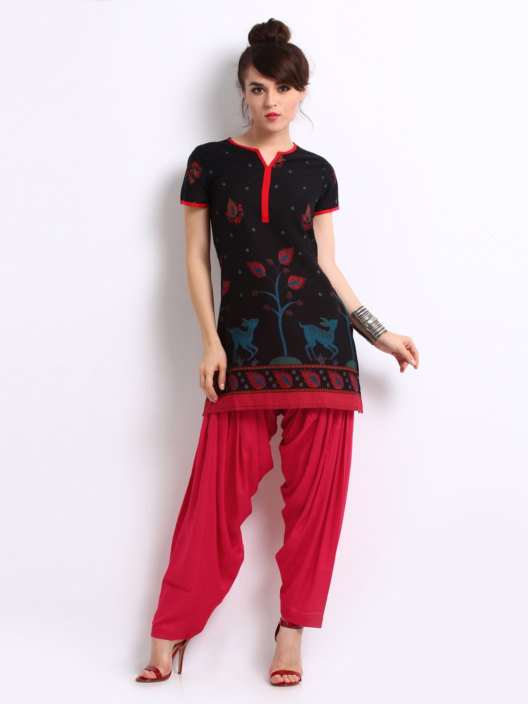 Buy Ayaany Women Black & Red Printed Patiala Kurta Set - Kurta Sets for ...