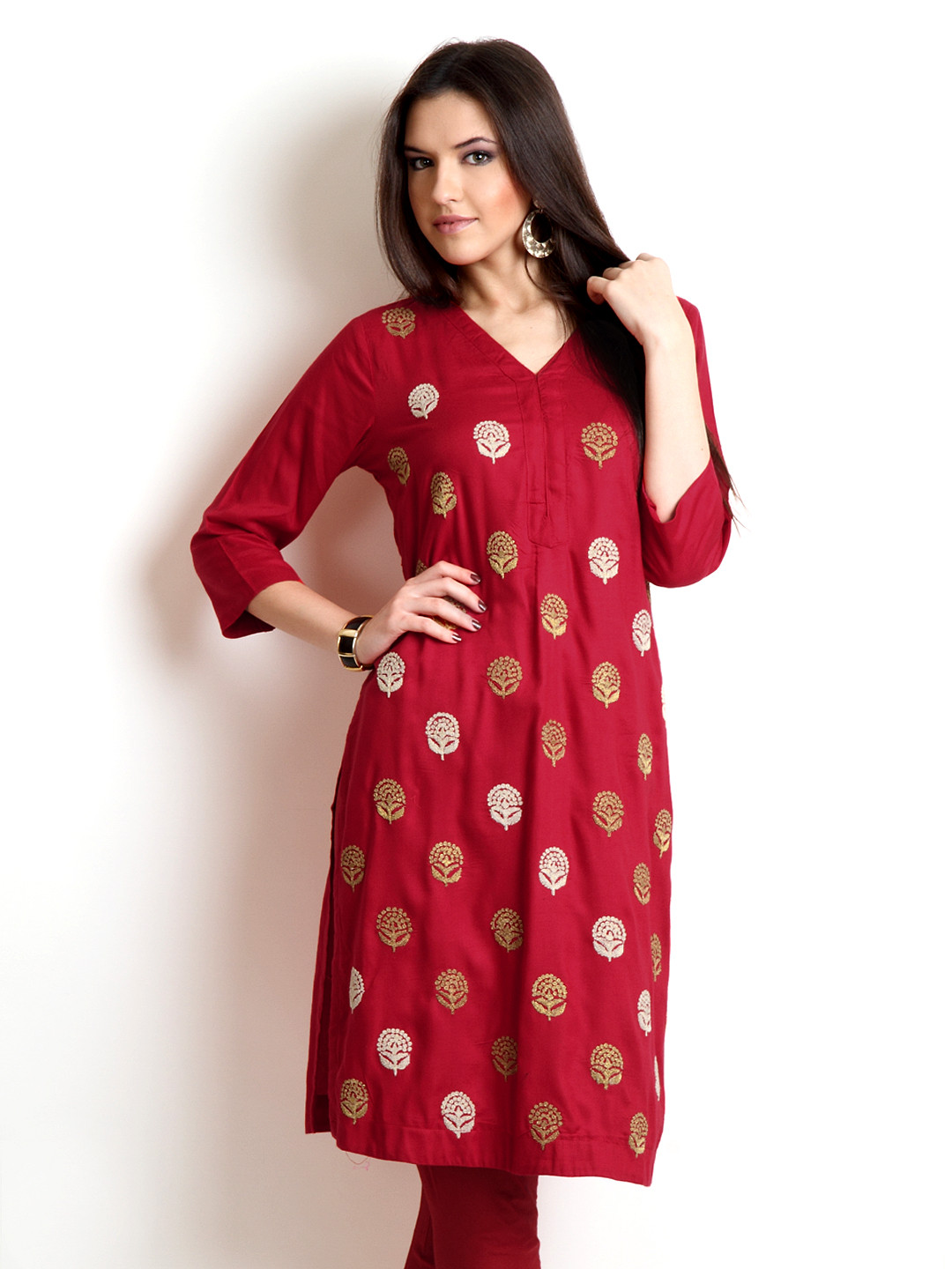 Buy BIBA OUTLET Women Red Embroidered Kurta Kurtas for Women 174550