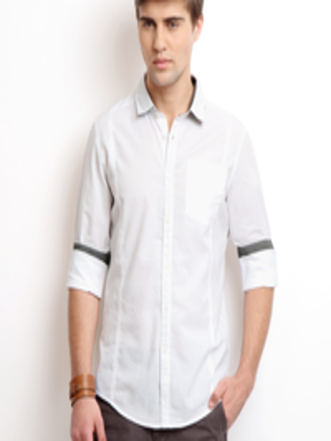 Buy Calvin Klein Jeans Men White Slim Fit Casual Shirt - Shirts for Men