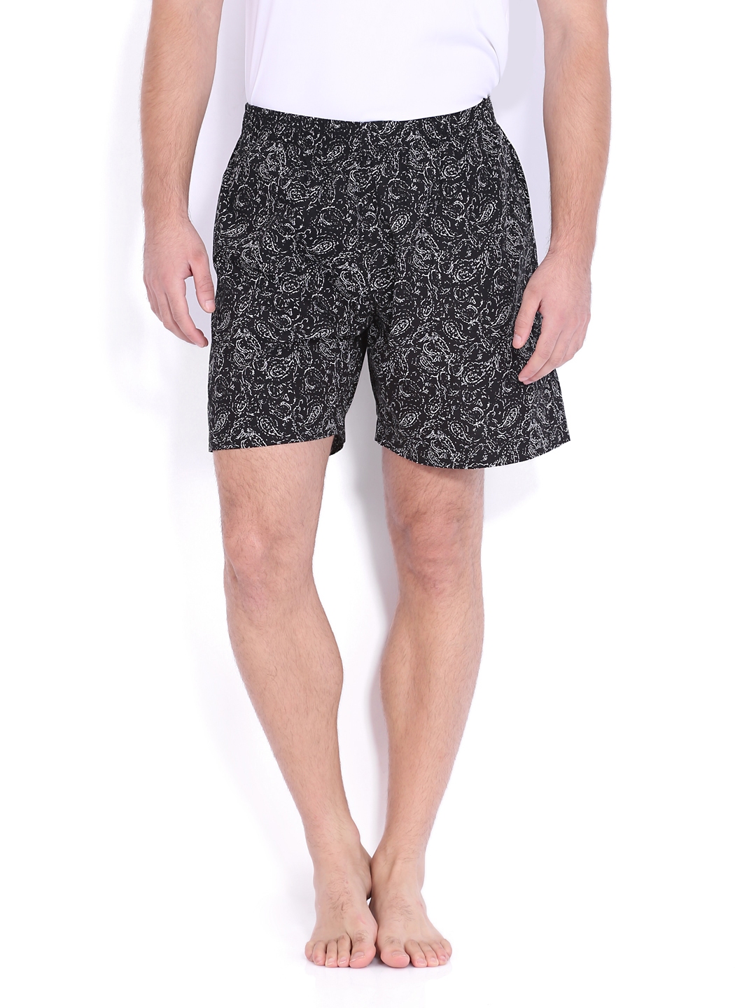 Buy Fort Collins Men Black Printed Shorts - Shorts for Men 335743 | Myntra