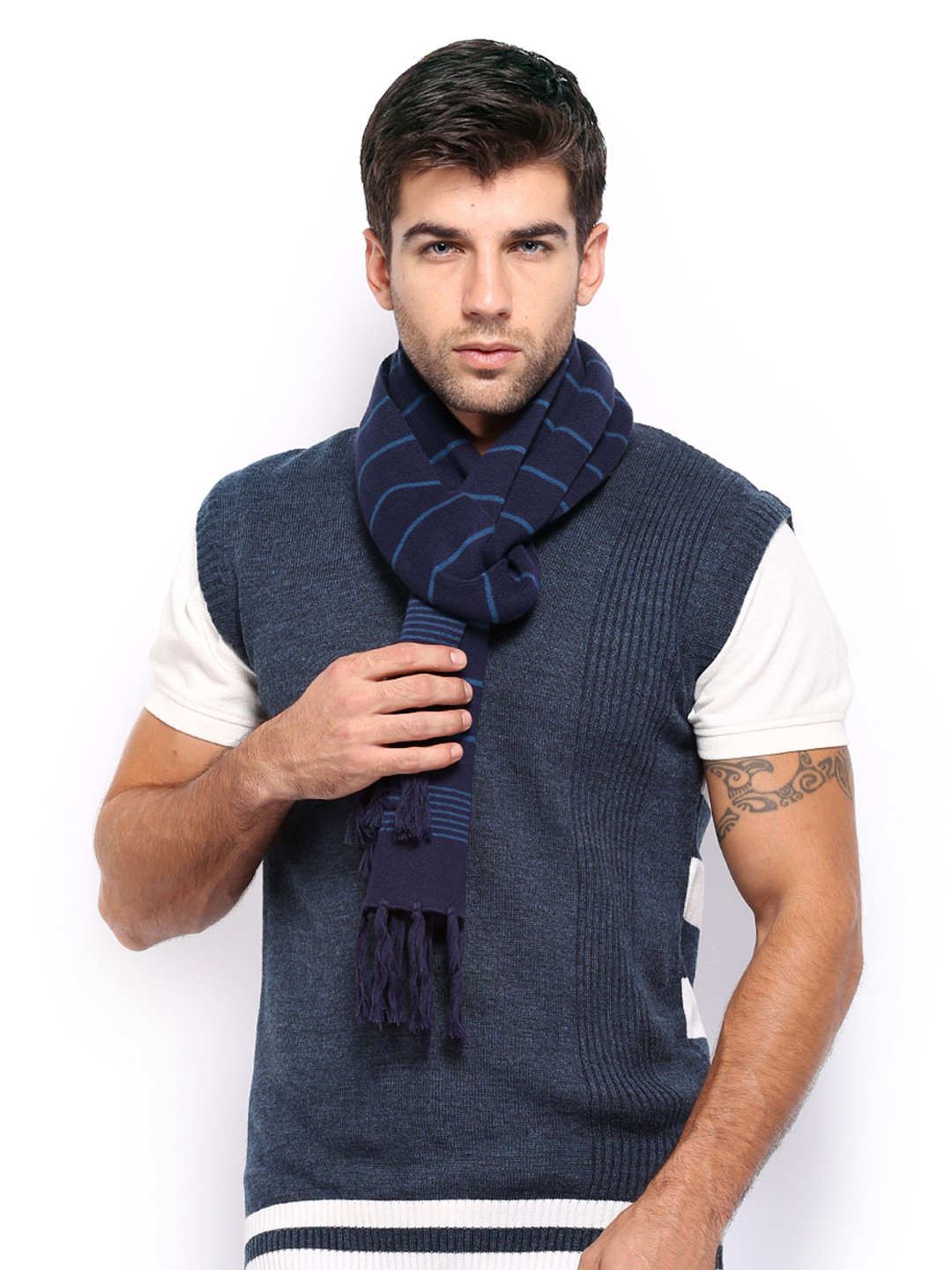 Buy Manchester United Unisex Navy Muffler Mufflers for Unisex 503944