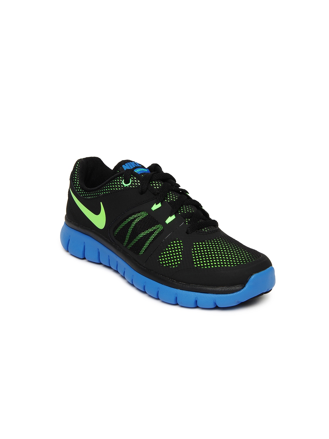 nike running shoes myntra
