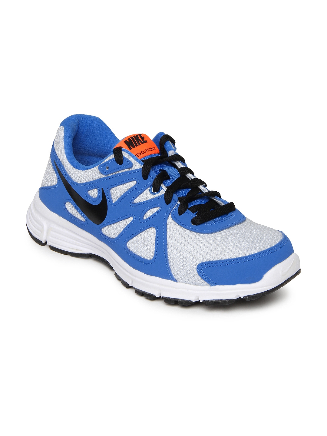 nike running shoes myntra