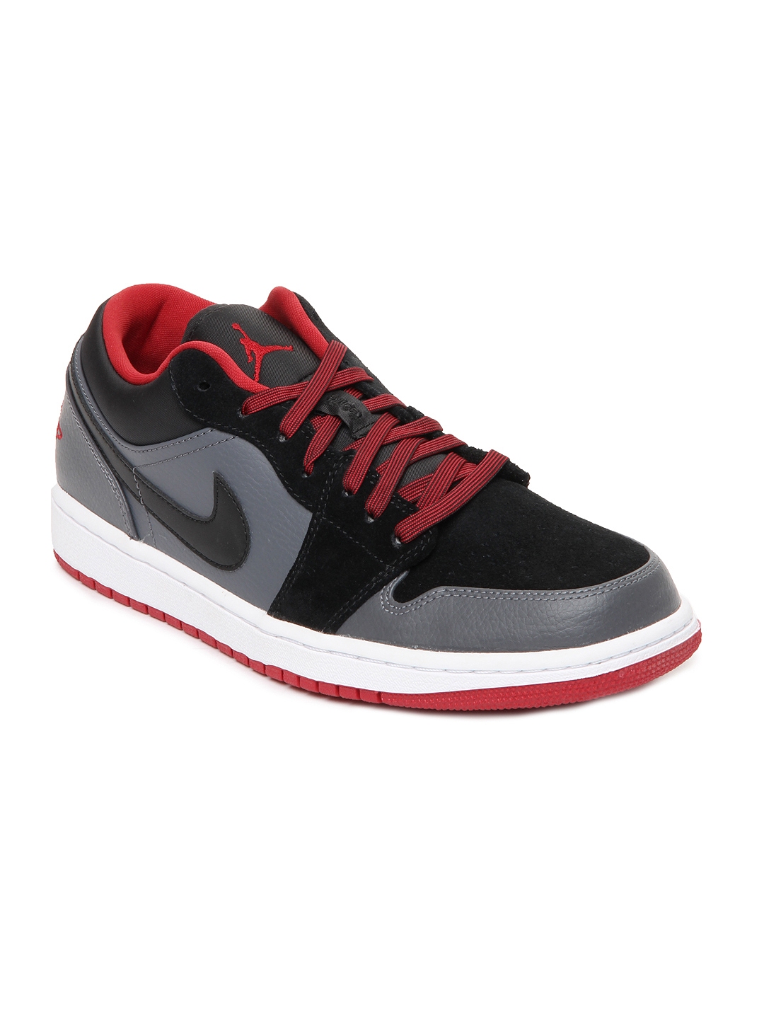 jordans myntra