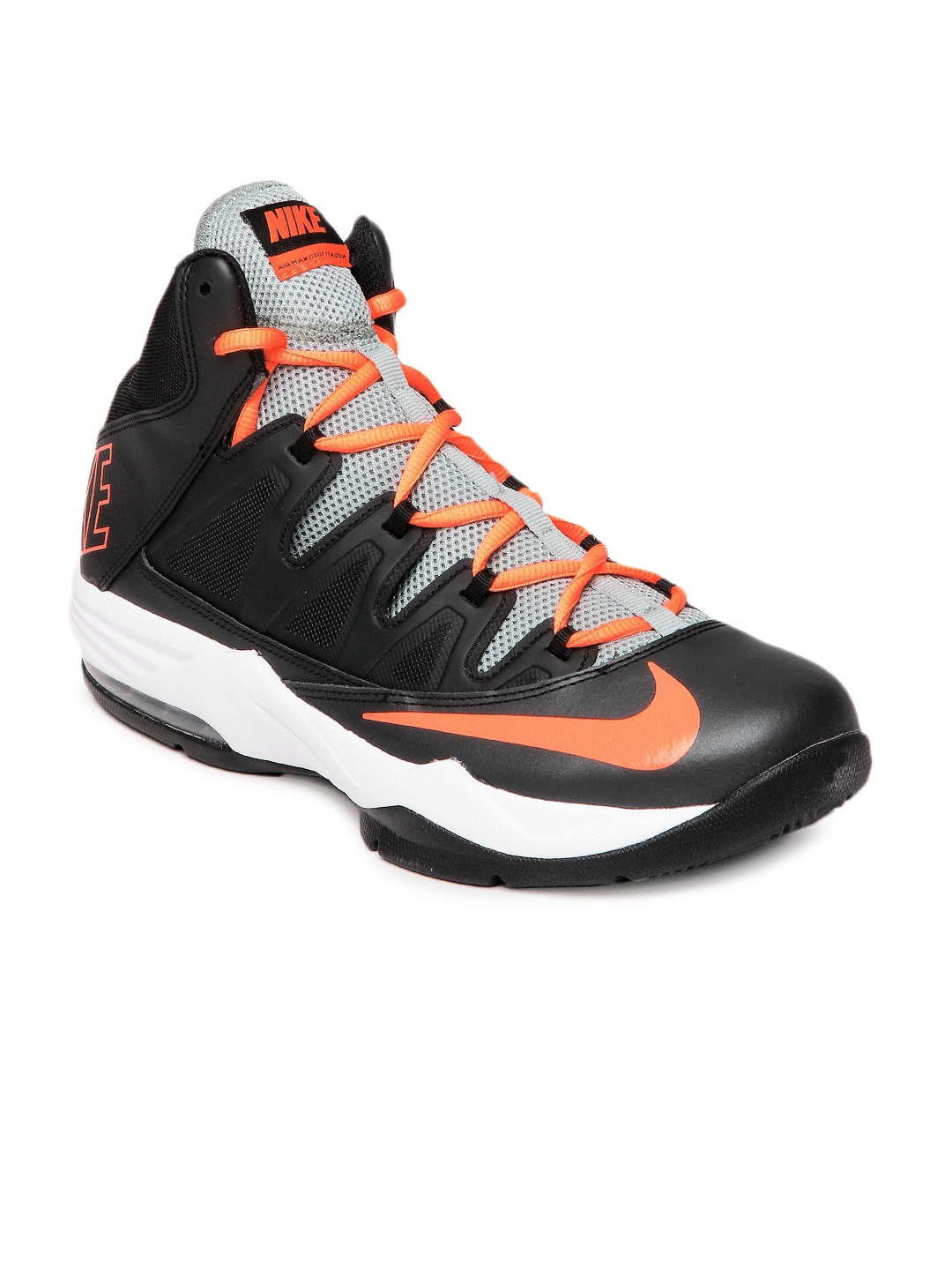 nike men's sports shoes myntra