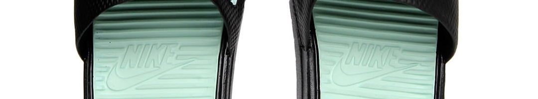 Buy Nike Black Benassi Solarsoft Slide NSW Flip Flops - Flip Flops for ...