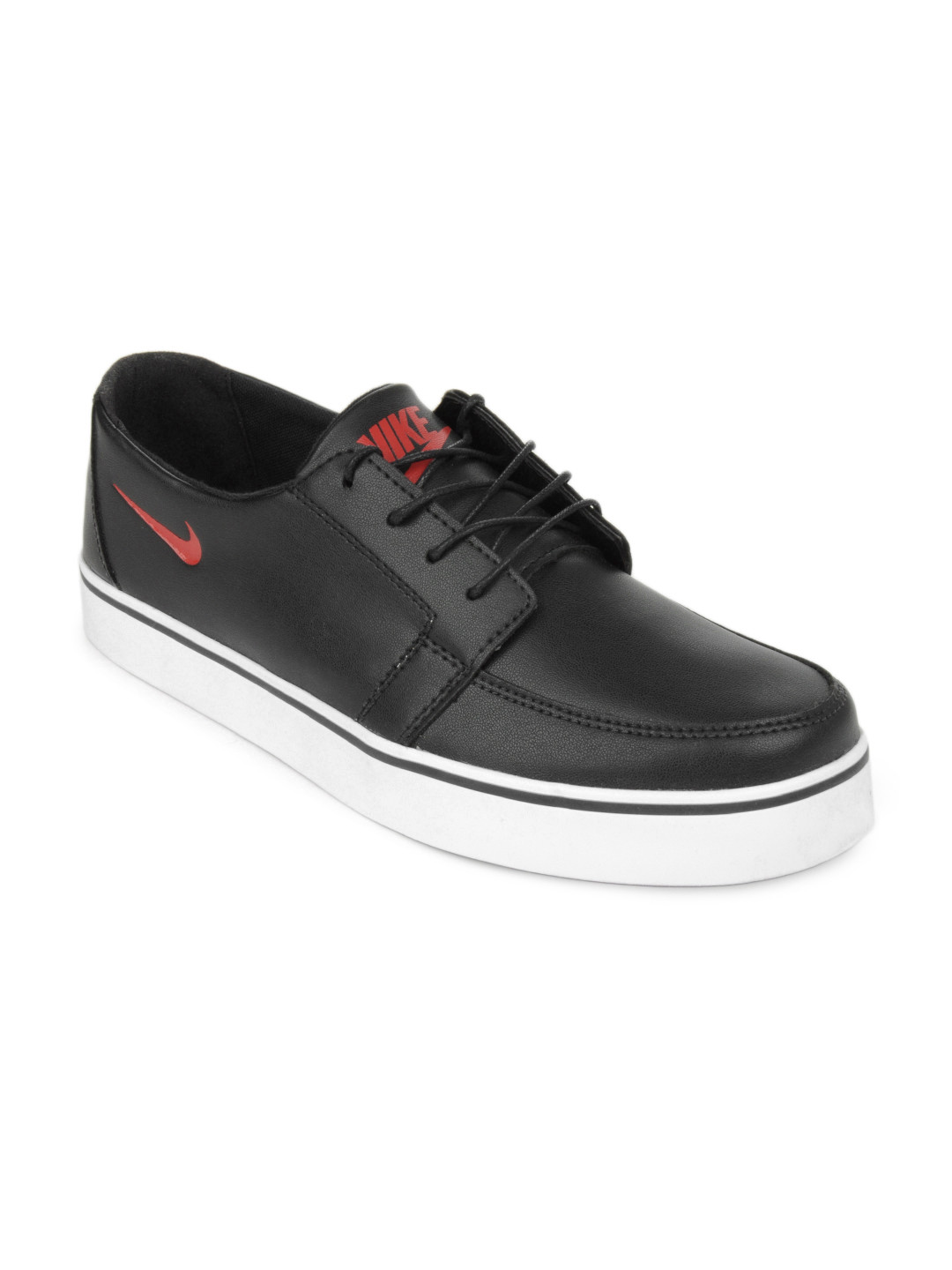 black nike shoes casual
