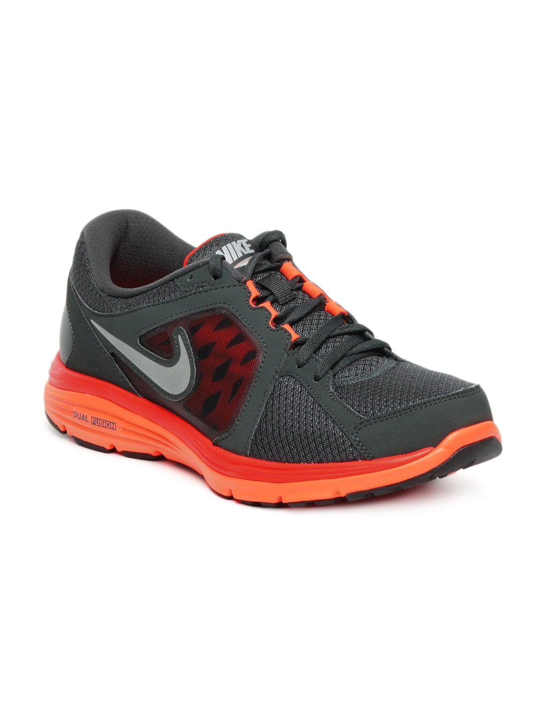 nike shoes for men on myntra