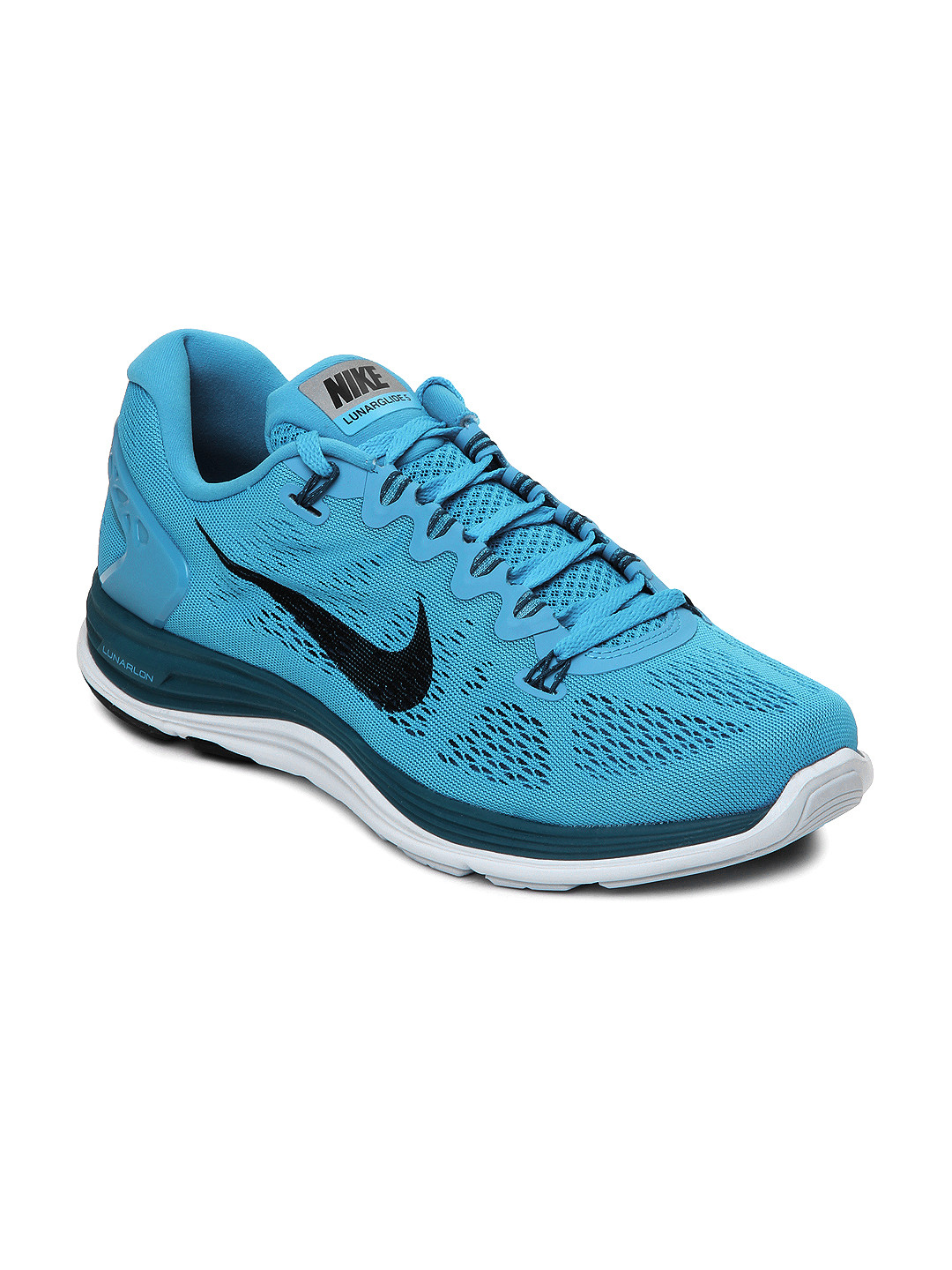 light blue nike shoes mens