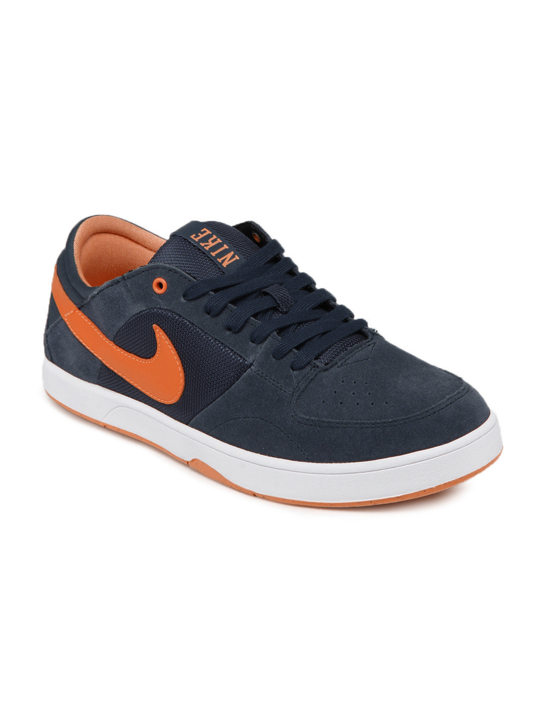mens casual nike trainers