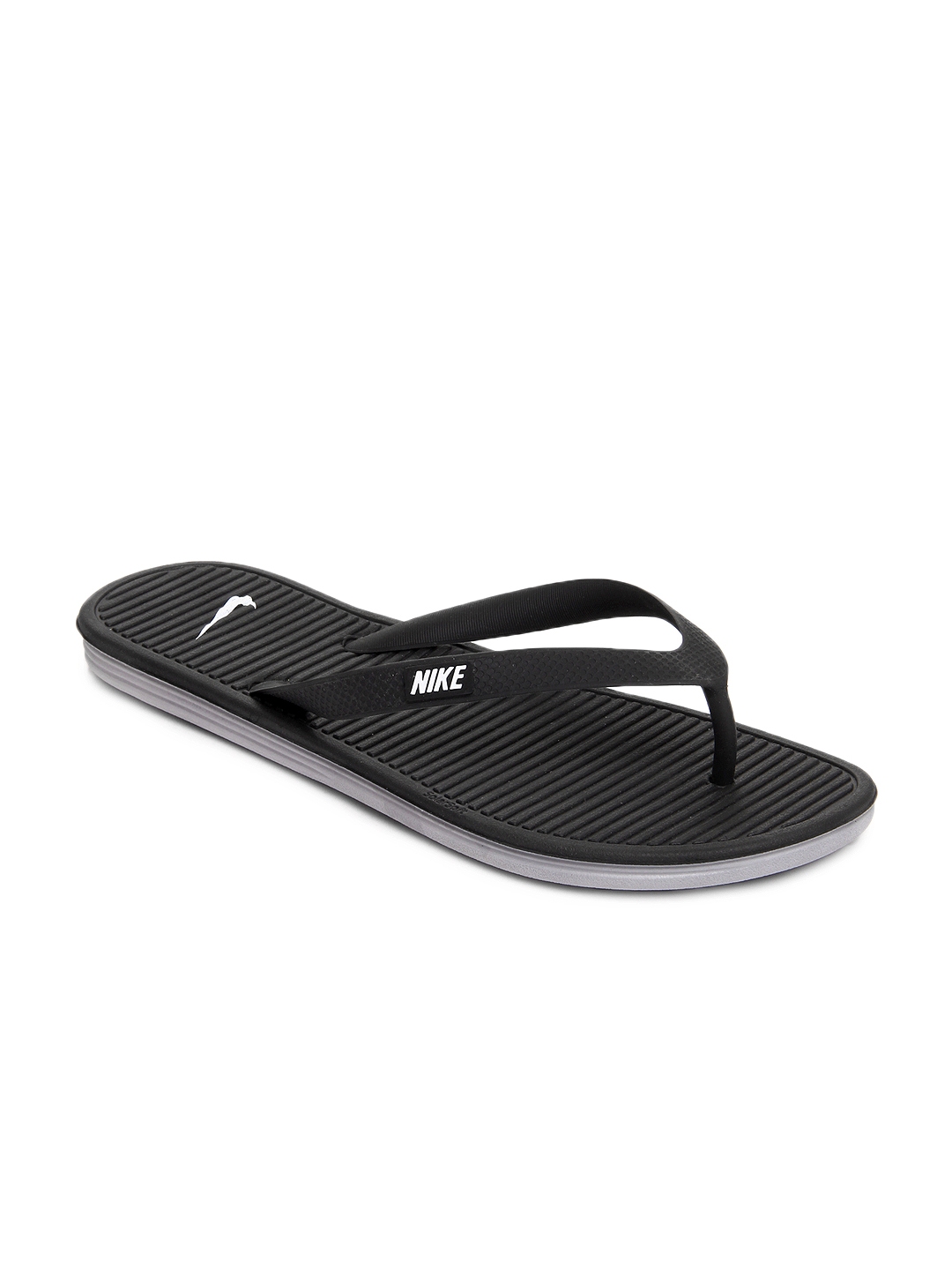 all black nike flip flops