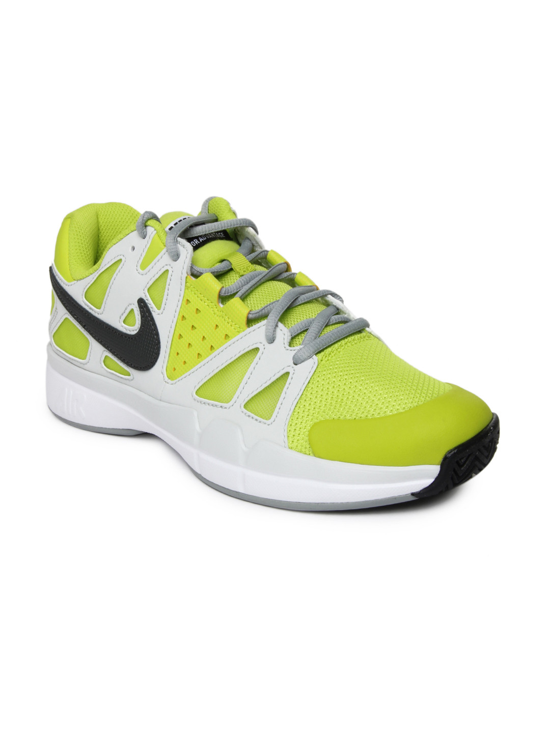 fluorescent trainers nike
