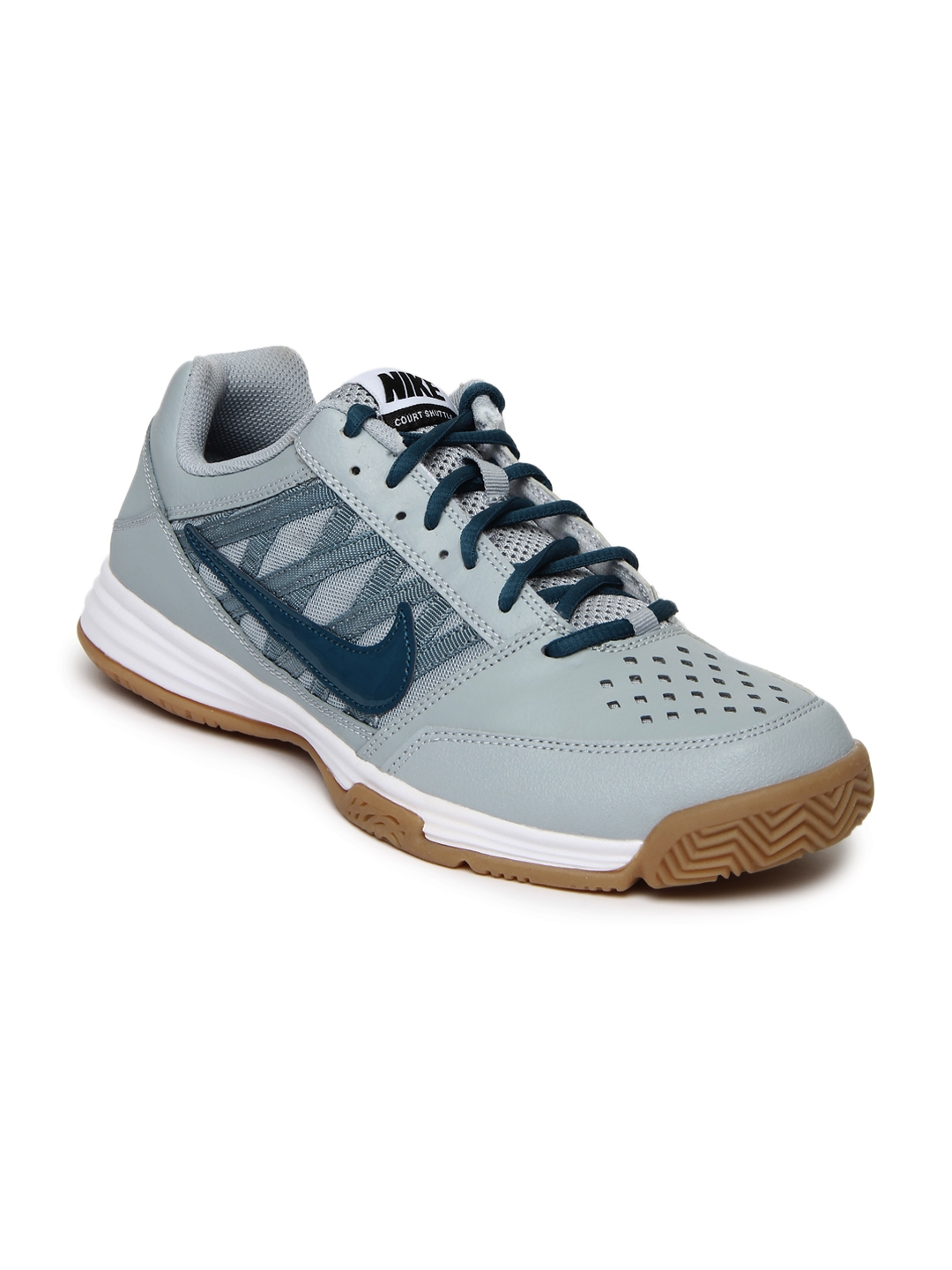 nike shuttle shoes
