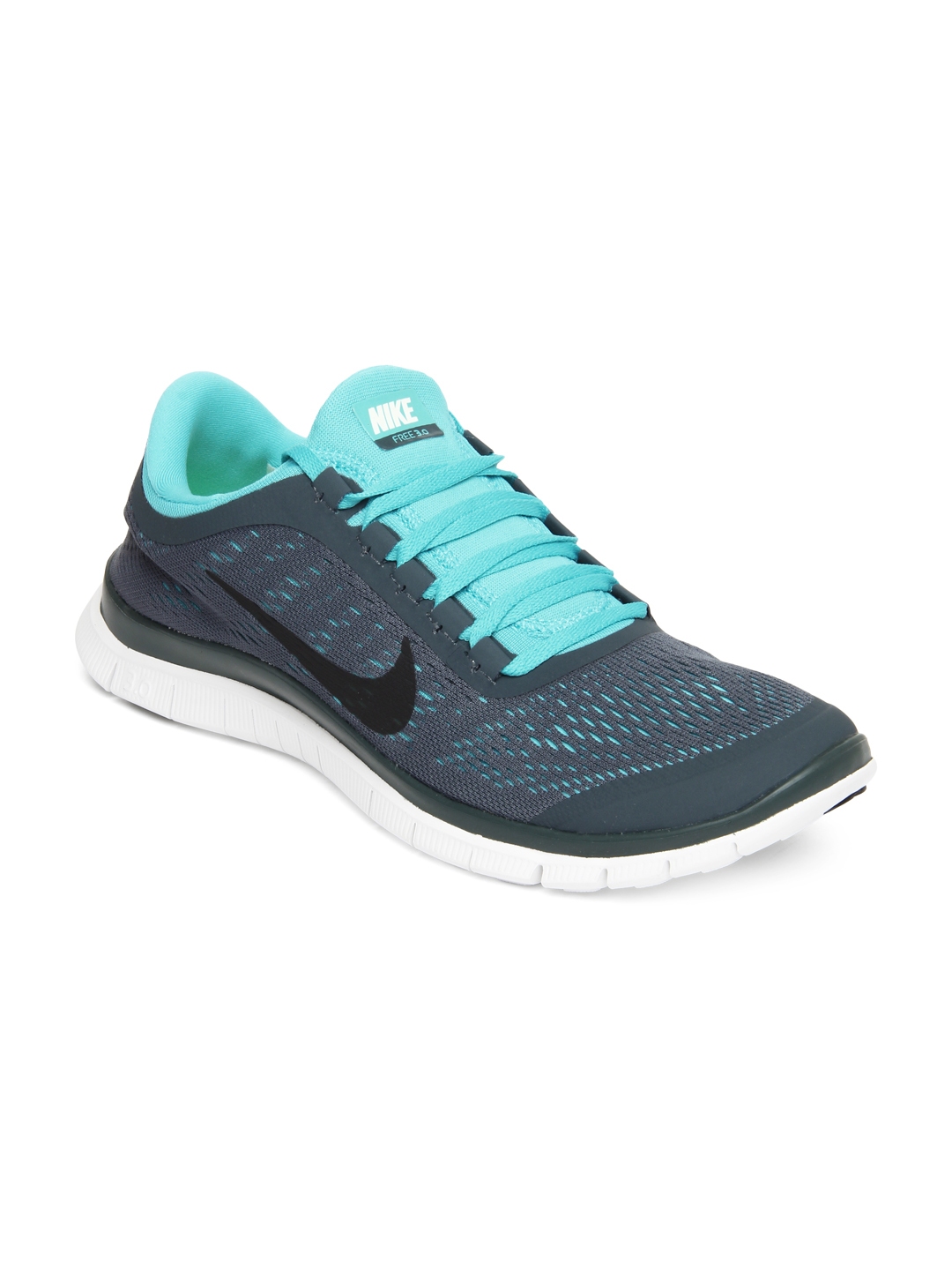 nike men's sports shoes myntra