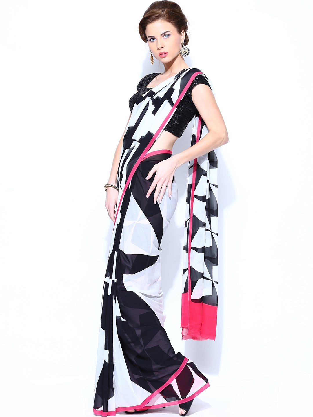 Buy Satya Paul Black & White Georgette Printed Saree - Sarees for Women 559427 | Myntra