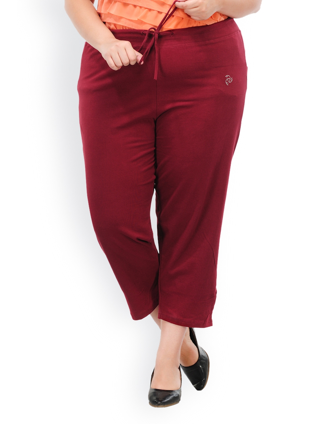 plus size women's capris