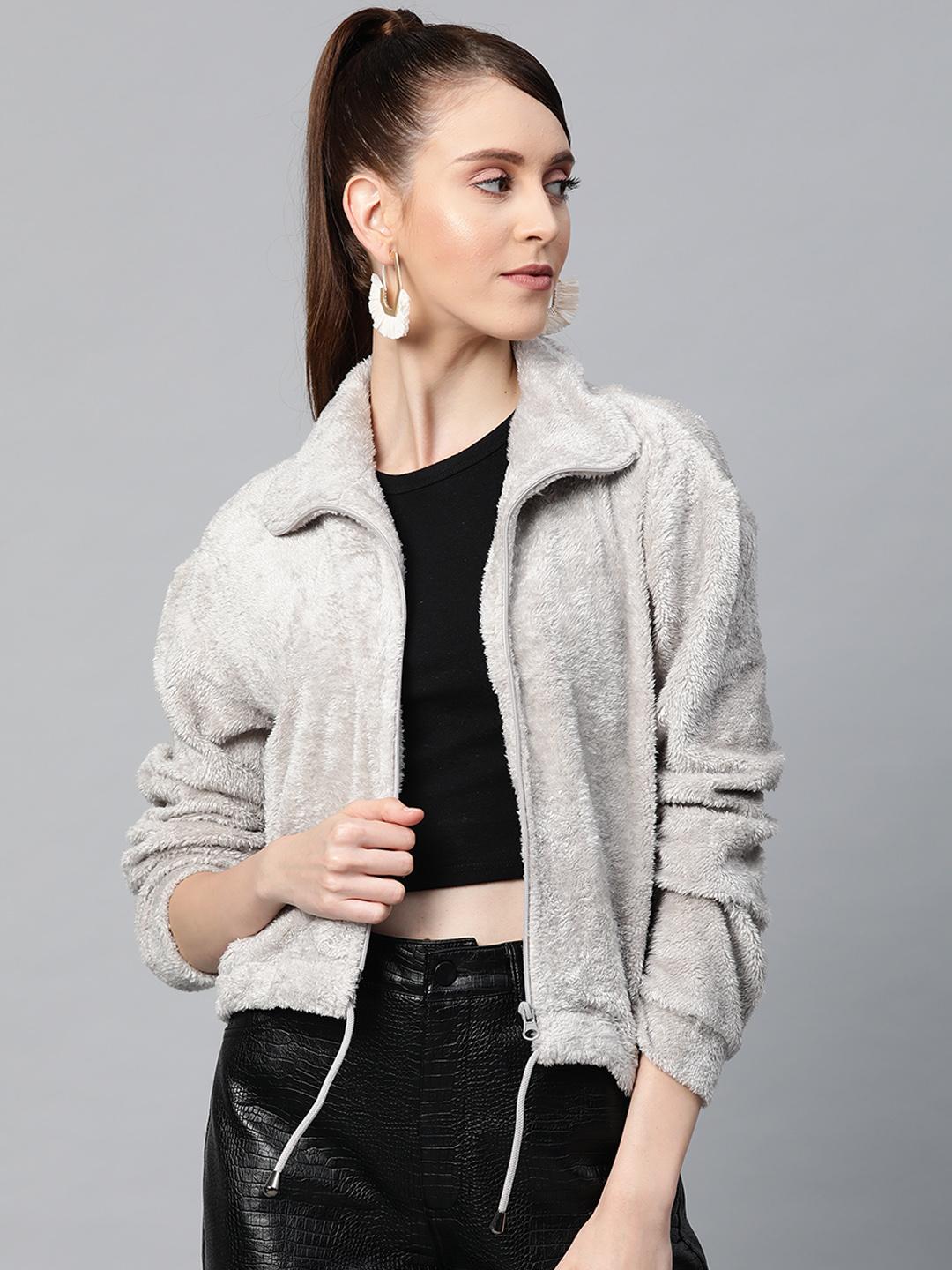 SASSAFRAS Faux Fur Trim Tailored Jacket