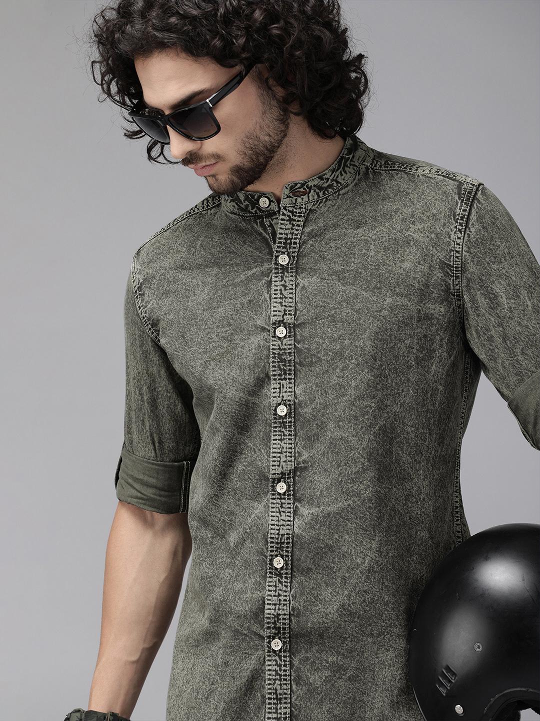 Roadster Men Black Regular Fit Faded Denim Casual Shirt