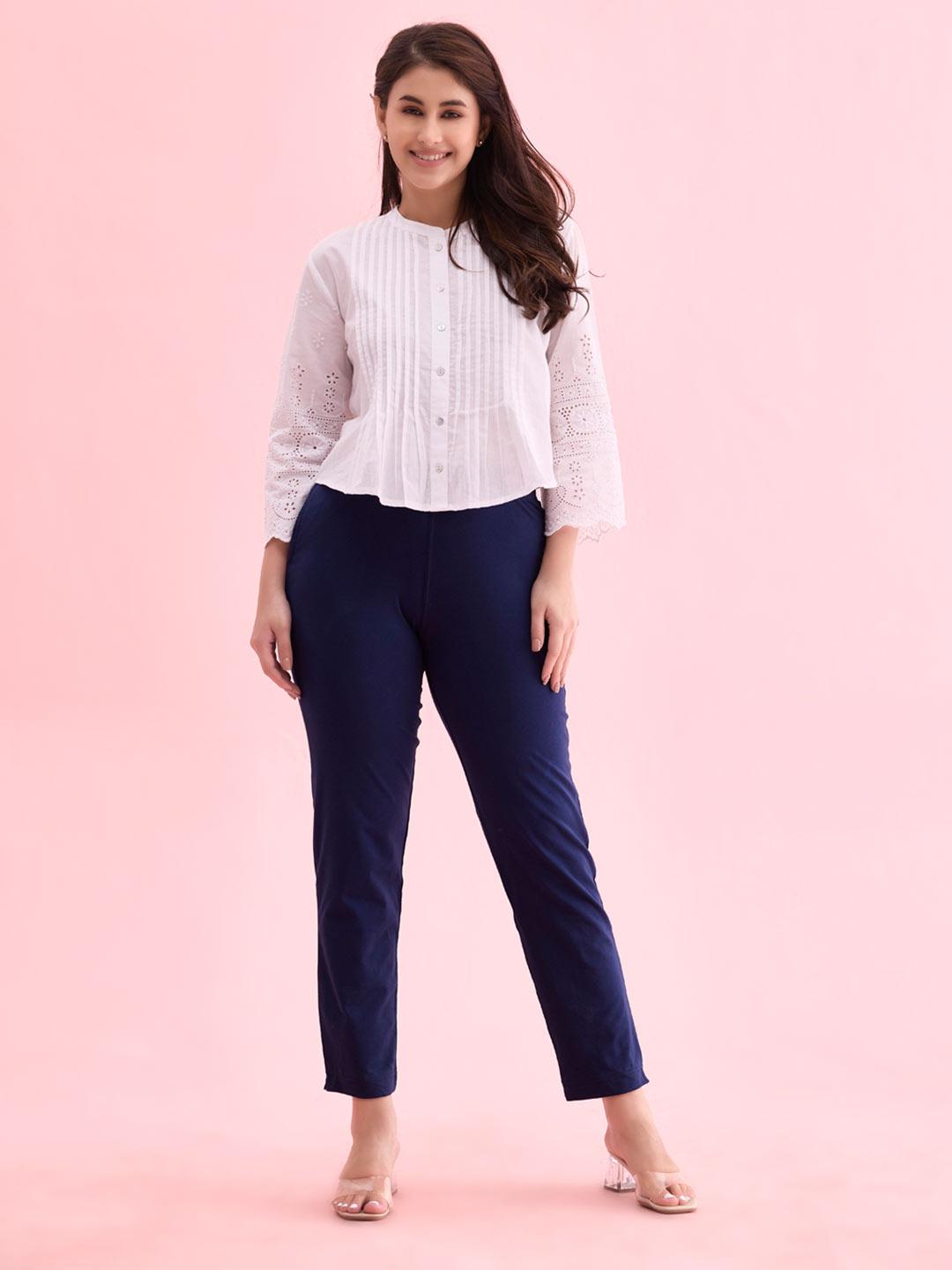 Women Navy Blue Regular Fit Solid Cropped Trousers