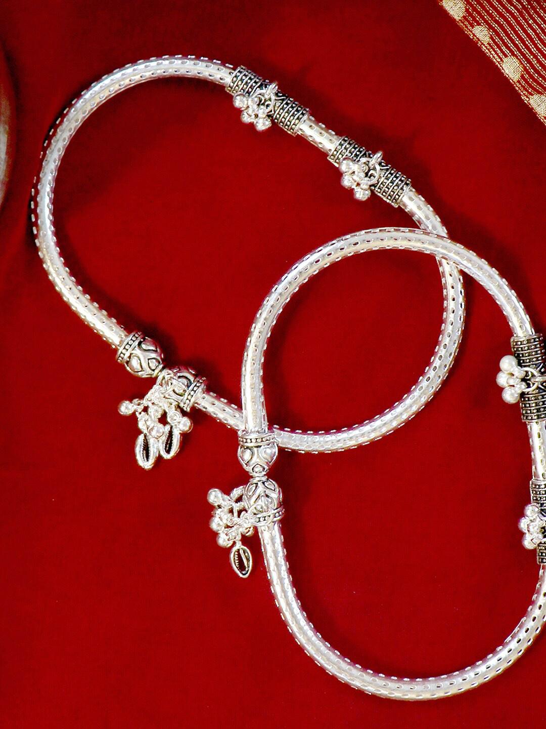 Buy TEEJH Set Of 2 Oxidized Silver Toned Anklets - - Accessories for Women