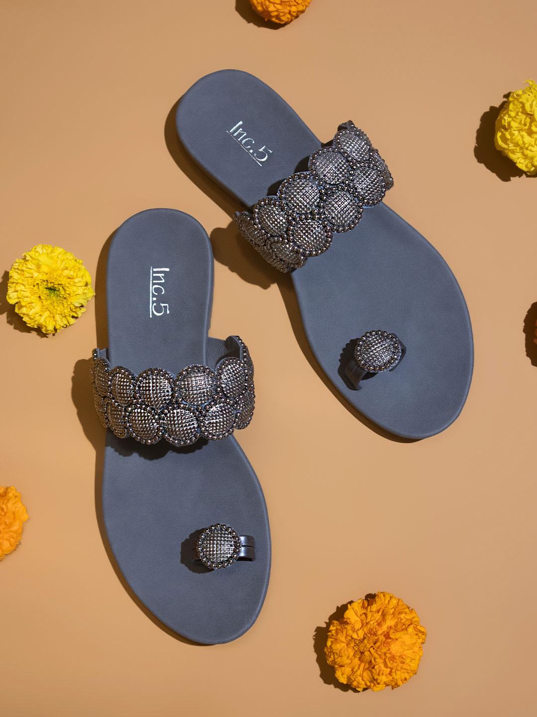 Women Festive Embellished One Toe Flats
