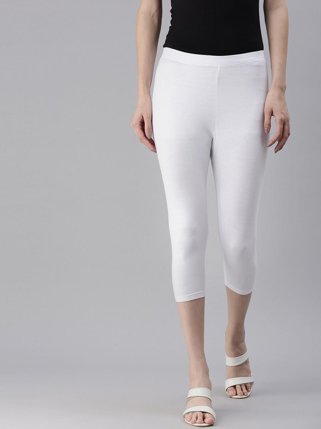 Babyhug Lace Border Three Fourth Leggings - White