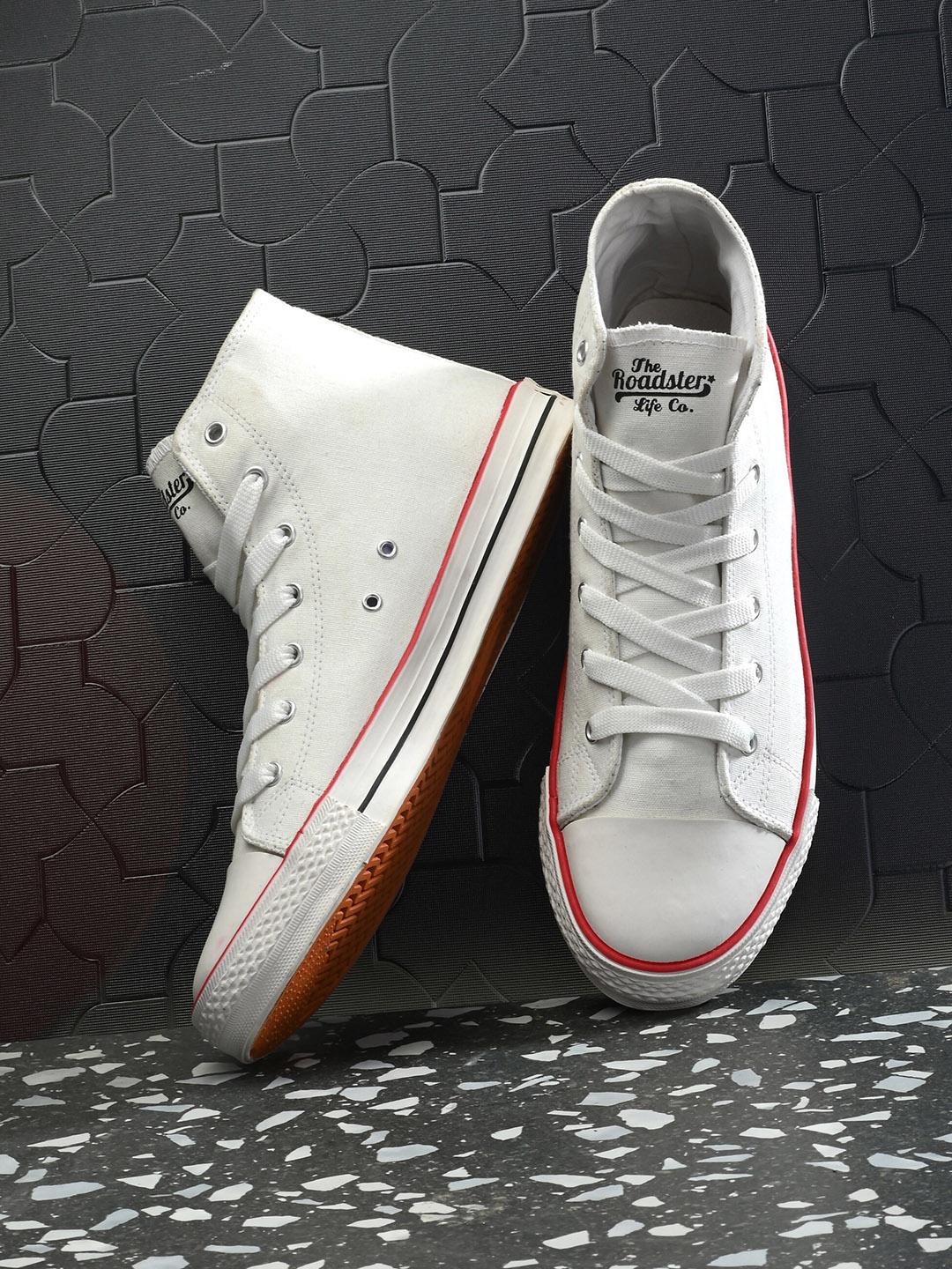 Roadster Men White Solid Canvas Sneakers