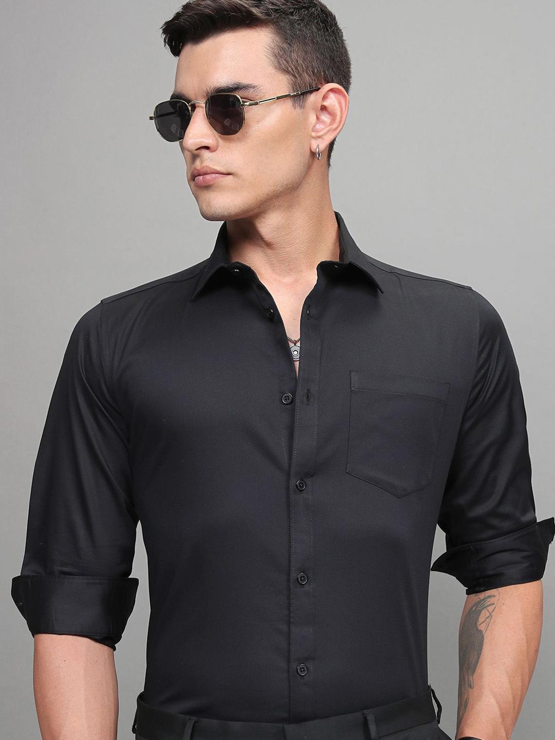 HIGHLANDER Men Casual Slim Fit Shirt