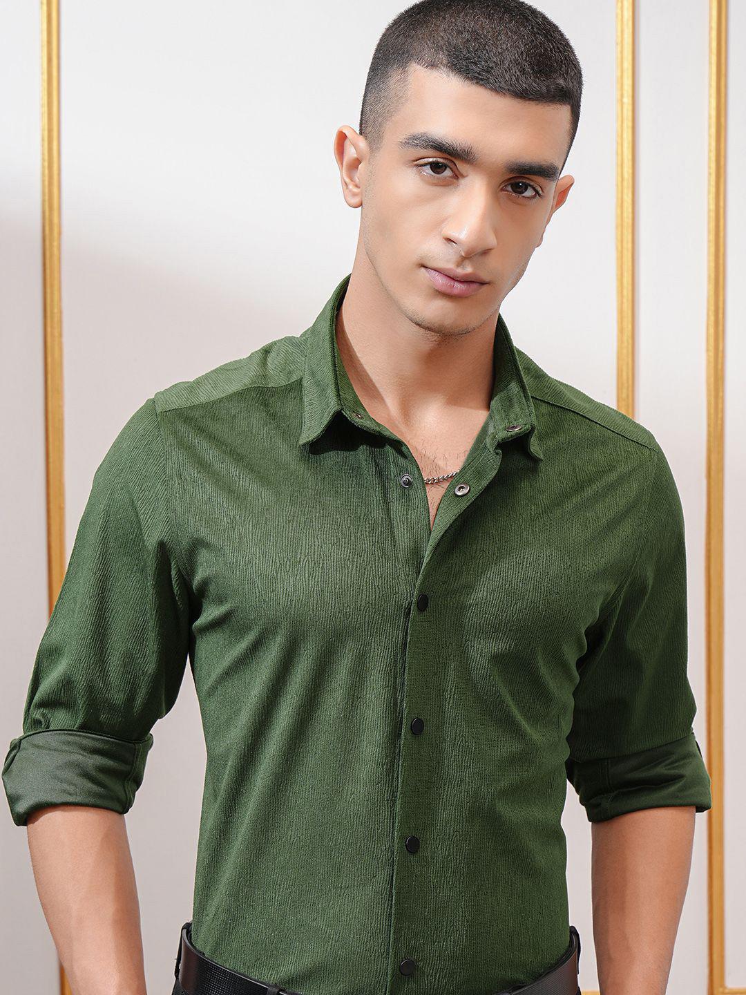 HIGHLANDER Men Slim Fit Opaque Casual Shirt