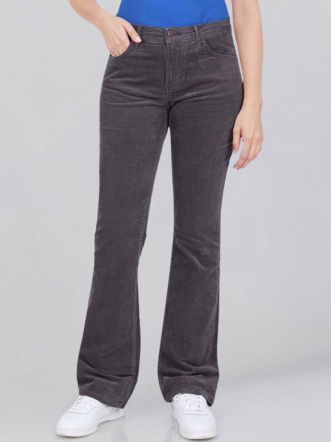 Wrangler Women Cotton Mid-Rise Bootcut Light Fade Stretchable Jeans