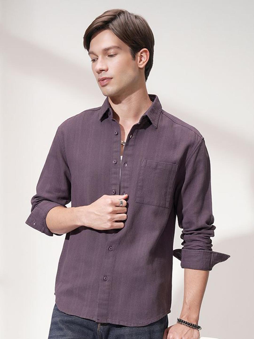 HIGHLANDER Men Comfort Opaque Striped Casual Relaxed Fit Shirt