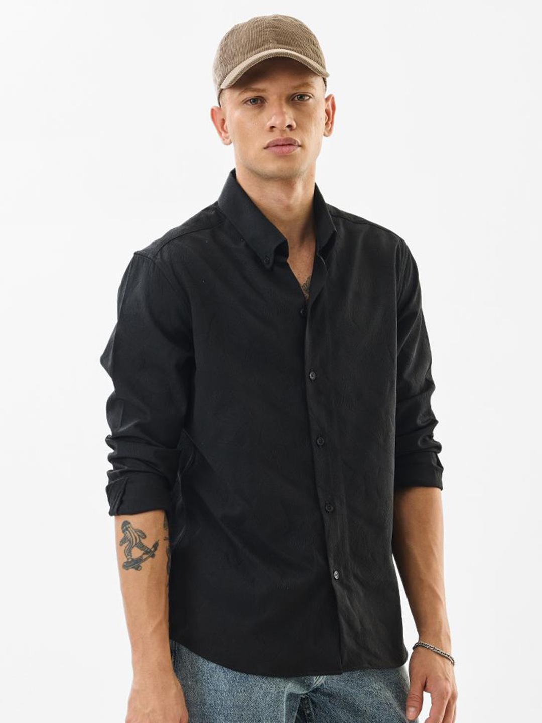 Snitch Men India Slim Fit Textured Button-Down Collar Casual Shirt